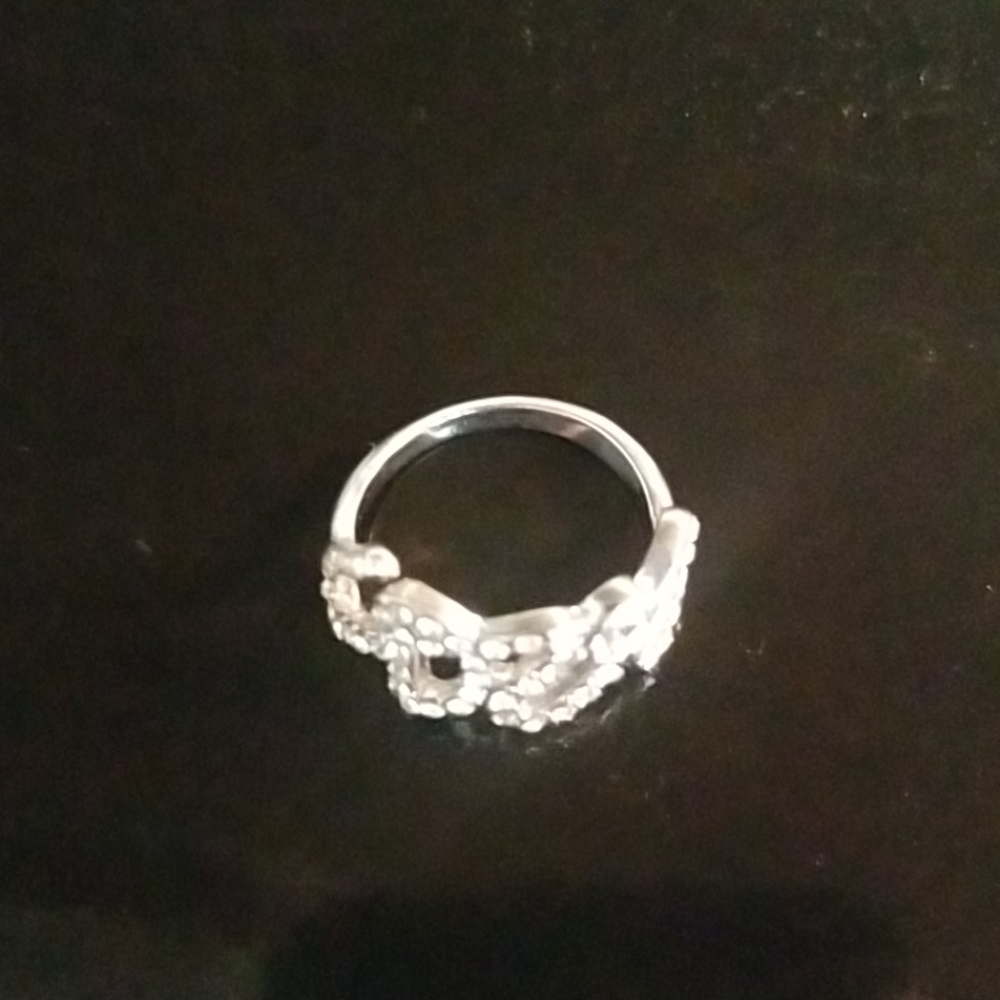 O- Cursive "love" ring w/ faux diamond rhinestones - Picture 7 of 7
